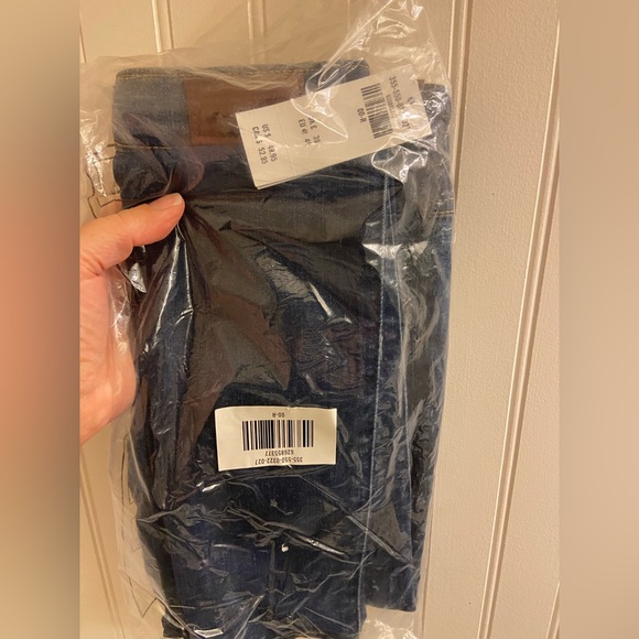 Super Skinny fit high rise jeans - Picture 3 of 5